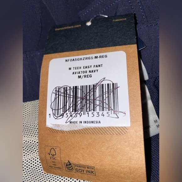 The North Face Men Tech Easy Aviator Pants Medium Casual Everyday Outdoor NWT - Picture 8 of 8